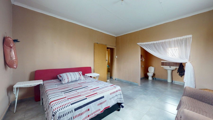 4 Bedroom Property for Sale in Promosa North West